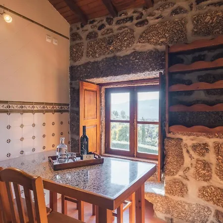 Quinta Do Outeiro Casa de Campo *