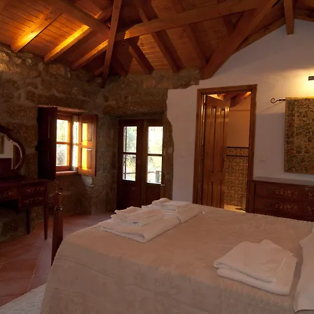 Quinta Do Outeiro Casa de Campo *